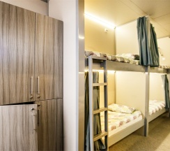 Место в четырехместном номере в Sleep space
