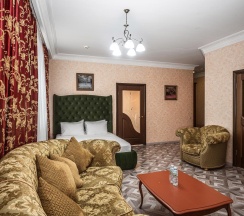 Семейный Люкс в Чеботарёвъ