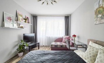 Двухместные апартаменты с балконом и с красивым видом из окна двуспальная кровать в Апартаменты Halva