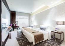 Двухместный номер Deluxe двуспальная кровать в Mode Sathorn Hotel