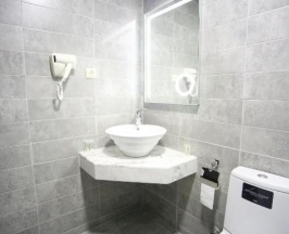 Семейный номер Standard в West Tower Hotel