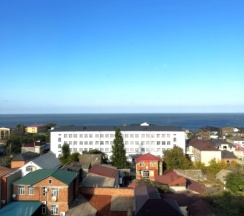 Квартира в самом центре Махачкалы. Из окна можно увидеть море. в SunDag