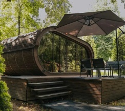 Домик Лодж с видом на озеро в Видная усадьба