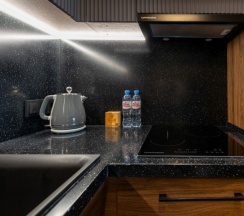 Апартамент 14 Современный двухуровневый лофт  с живописным видом на Москву (с душем) в Ap-in aparts