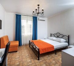 Двухместный стандарт без балкона в Три Восьмёрки