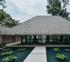 Вилла Luxury с 4 комнатами с видом на океан в Villa Escape Burasari