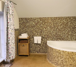 Двухуровневый сьют в SPA-провинция