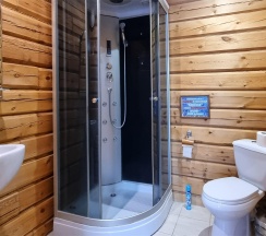 Номер люкс с 1 двуспальной кроватью в Берёзка Север