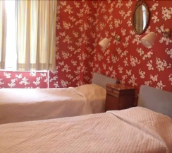 Четырёхместный номер Standard в Hôtel Esmeralda