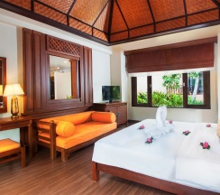 Двухместное бунгало Deluxe двуспальная кровать в Курортный отель The Fair House Beach Resort & Hotel
