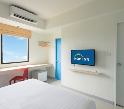 Двухместный номер Standard двуспальная кровать в Hop Inn Phuket Old Town