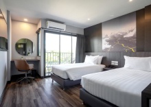 Двухместный номер Standard с балконом 2 отдельные кровати в Sleep Mai Airport Lifestyle Hotel