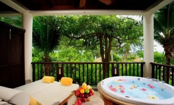 Четырёхместный номер Spa Deluxe с видом на сад в Отель Centara Grand Beach Resort and Villas Krabi