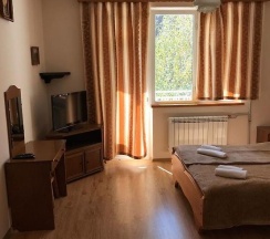 Двухкомнатный семейный в Докса