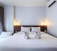 Трёхместный семейный номер Standard в 7Q Bangla Hotel