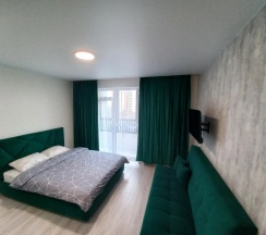 Студия Standard с балконом в Апартаменты в Верхней Пышме Dream House Успенский 113г