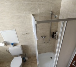 Двухместные апартаменты с 2 комнатами с красивым видом из окна двуспальная кровать в Апартаменты InterLoft 8 Old Town Free Parking Wi-Fi 100/50 Smart TV