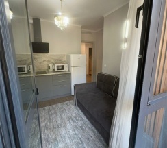 Апартаменты двухкомнатные четырехместные (улучшенные) без балкона в Polikariya