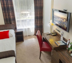 Семейный люкс с 2 комнатами в EA Hotel Crystal Palace