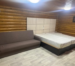 Улучшенный семейный домик на четверых в блоке B в Алые паруса