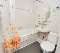1 Категория (номер с 2 раздельными кроватями с видом в атриум) в Hotel park river
