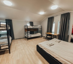 Семейный номер в Удачное место