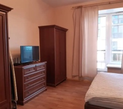 Двухместные апартаменты Comfort (двуспальная кровать) в Апартаменты SAMOцвет 9 на Киевской 3