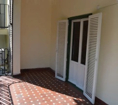 Кровать в общем номере (мужской номер) в JMG Hostel Madrid