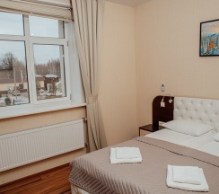 Большой стандарт (окнами во двор) в Brothershotel.ru