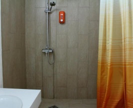 Номер с 1 двуспальной и 1 доп.кроватью в Maxrooms global sky