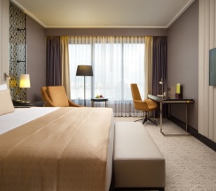 Двухместный номер с террасой двуспальная кровать в Double Tree by Hilton