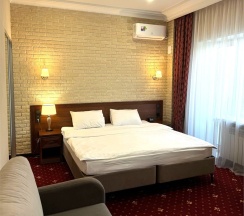 Полулюкс в Роял Парк Отель