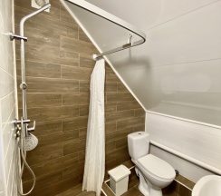 Двухместный номер на третьем этаже 8 в Greenwall