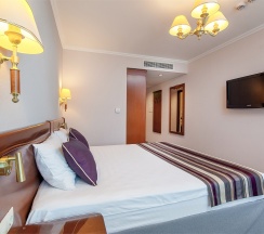 Стандартный номер с кроватью размера "king-size" в Crowne plaza