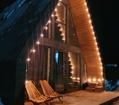 Коттедж улучшенный Aframe в Chilla_villa_black