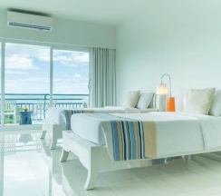 Люкс с балконом в Cera Resort Chaam