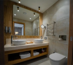 DELUXE в Горицы Hotel&Resort