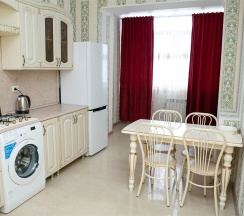 М.Горького 85Б. 1-комн.кв., 6-этаж, 105 в АнтиОтель