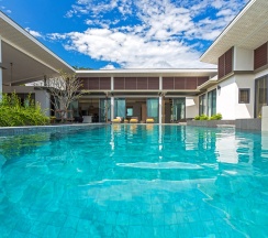 Private Pool Villa с 6 комнатами с видом на море в Вилла Casabay Luxury Pool