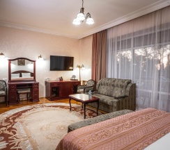 Студио с балконом в Чеботарёвъ