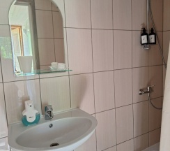 Двухместный семейный номер Superior с видом на парк 2 отдельные кровати в Дом на краю земли