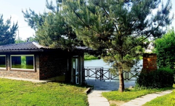 Коттедж с 4 комнатами в Гостевой дом