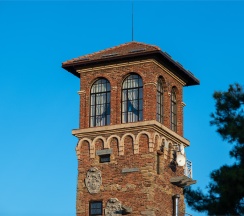 Башня Рапунцель в Old House Resort & Spa