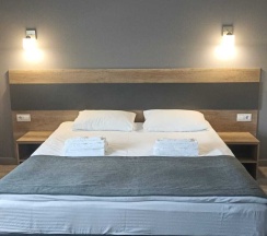 Комфорт с одной двуспальной или двумя односпальными кроватями в Грэй