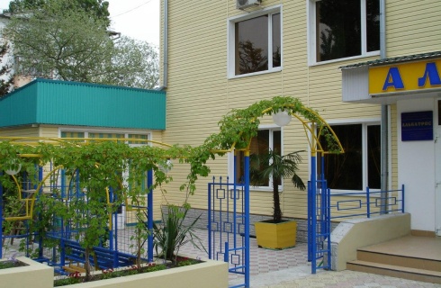 пгт Новомихайловский: Отель Альбатрос