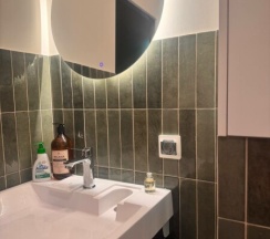 г.Санкт-Петербург ул.Черняховского д.56 в Апартаменты Чей Чемодан