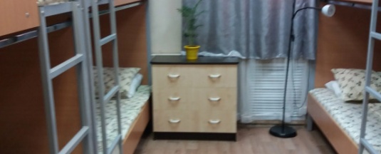Кровать в общем номере (женский номер) (общая ванная комната) в Агат