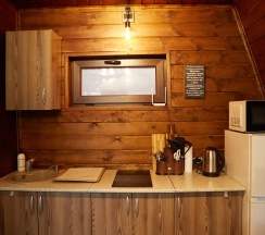 Коттедж Brown House в Anaka