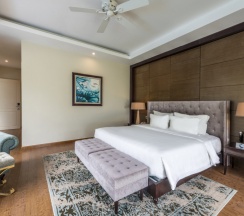 Вилла с 3 комнатами рядом с пляжем в Vinpearl Resort & Spa Nha Trang Bay