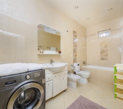 Апартаменты GRAND  3-х комнатный, 4-х местный номер с балконом в Ниагара фоллс